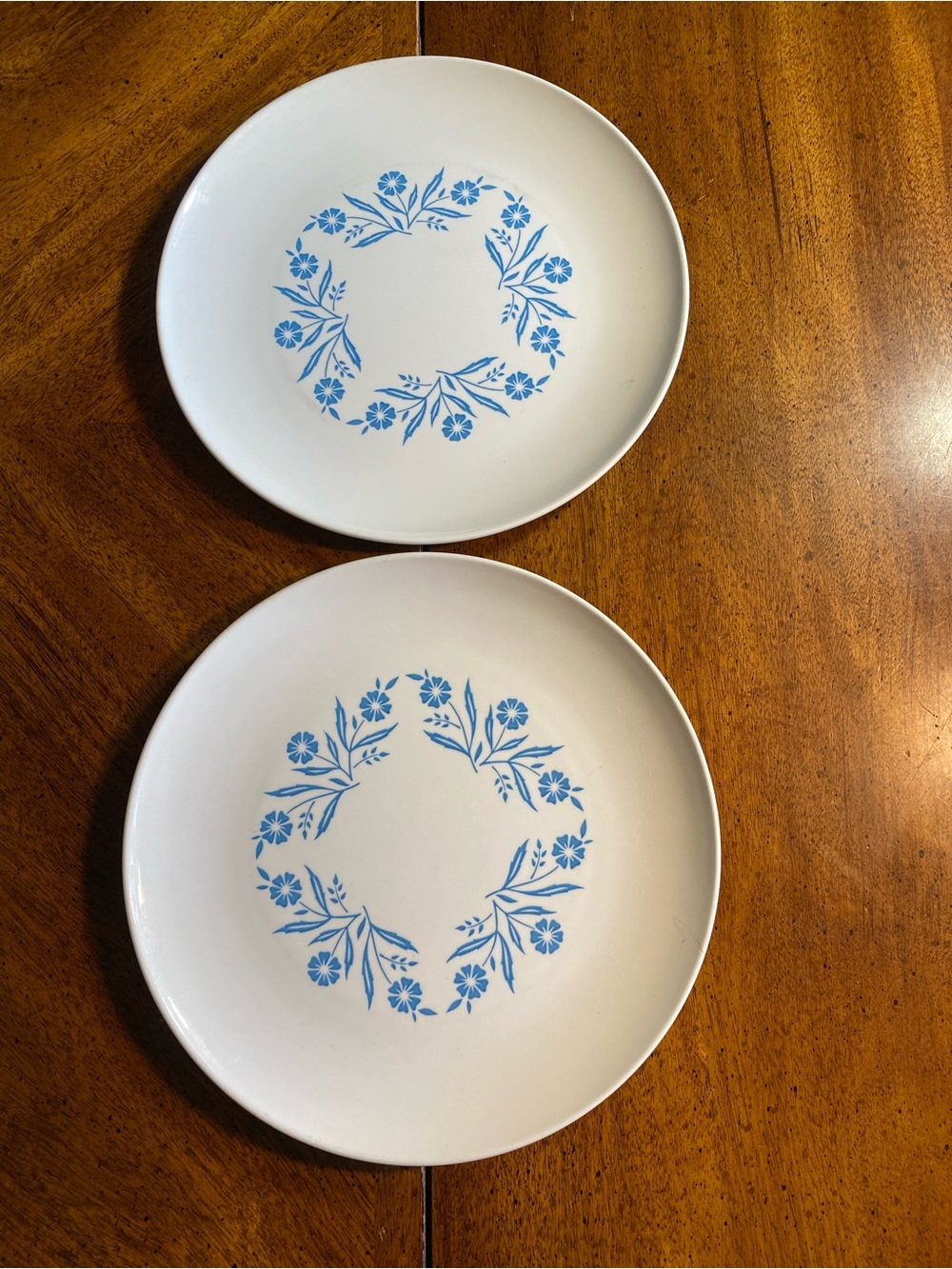 Corning Centura Cornflower 8.5” Plates- Set of 2